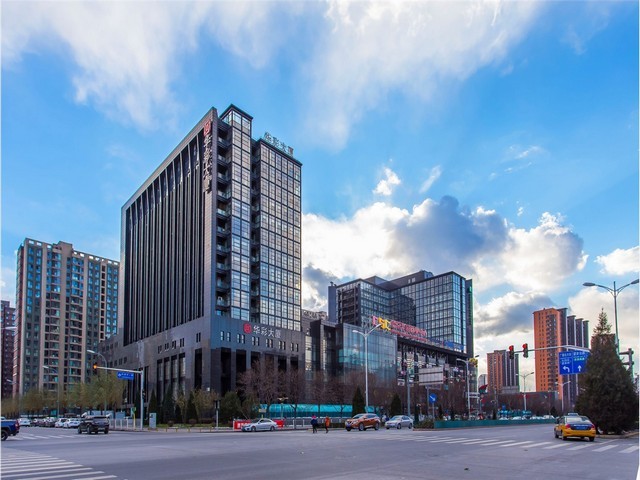 江西慢回弹发泡机解决方案